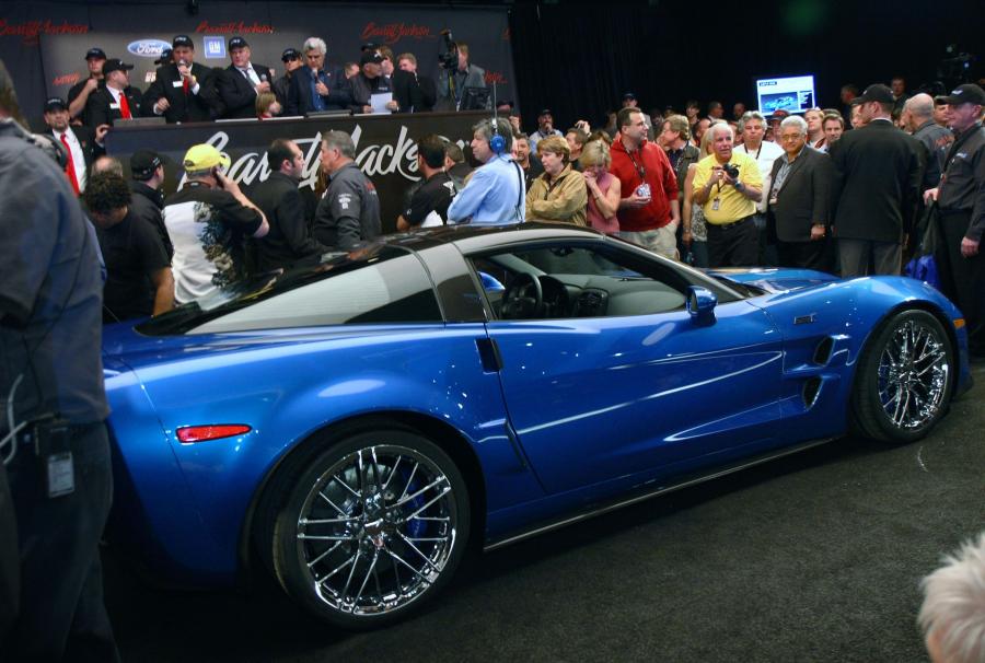  Chevrolet Corvette ZR1 2009 года  (фото 70 из 290)